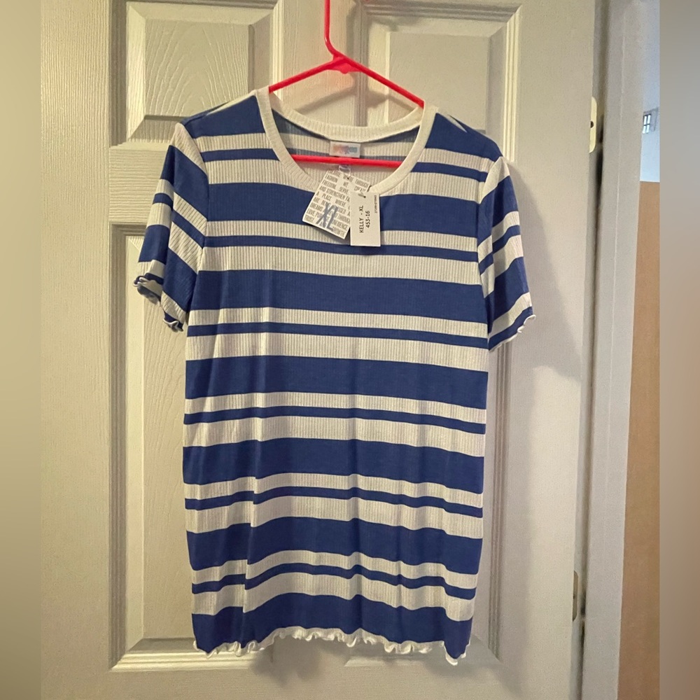 LulaRoe - Kelly - Ribbed Top - XL